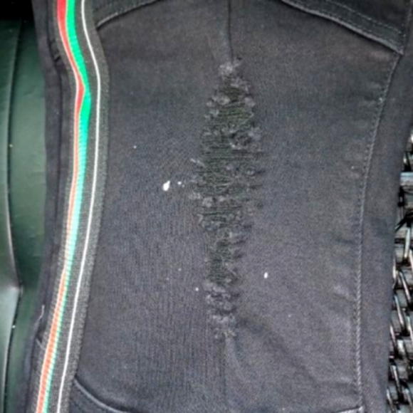 NEW Black Distressed Reggae Jeans - Picture 2 of 4
